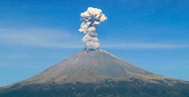 El Popocatépetl despierta