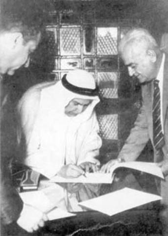 Kuwait becomes a British protectorate