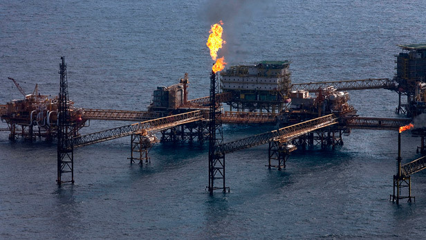 Descenso del precio del petróleo