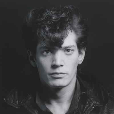 Timeline: Robert Mapplethorpe (1946-1989)