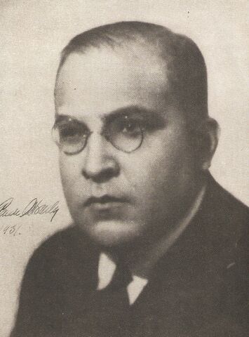 Se publica la Doctrina Estrada