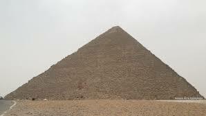 Arte Egipcio. Imperio Antiguo. La Gran Pirámide de Jufu (Keops) en Guiza.