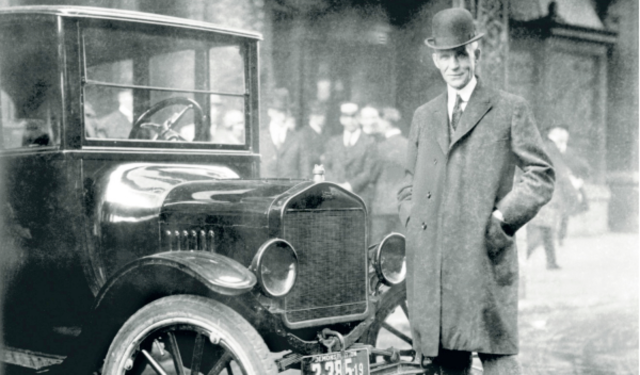 HENRY FORD, HENRY ROYCE Y ETTOR MODELO T