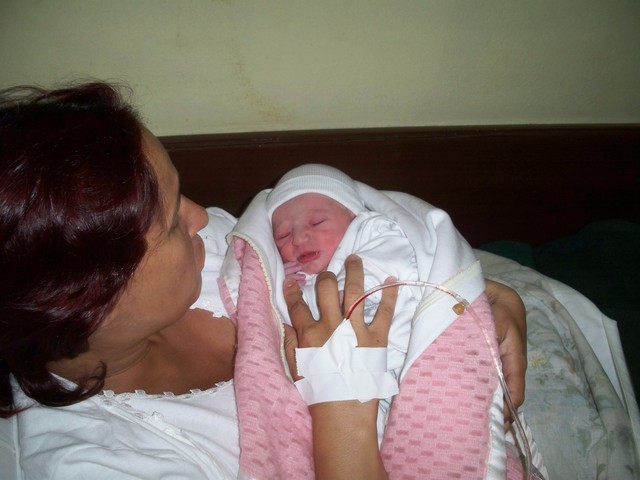 Naci con cara de duende :(