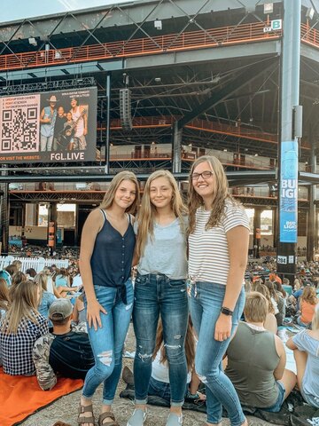 Dan + Shay, and Morgan Wallen concert