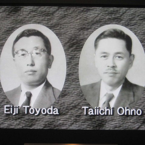 Eiji Toyoda y Taichi Ohno, de Toyota Motor Company, inventan el concepto de producción esbelta.