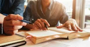 SOLICITA APOYO PARA ESTUDIAR EN EL EXTRANJERO.