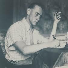 RECONOCIDO UNO DE LOS GRANDES LINGUISTAS EN FRANCIA.