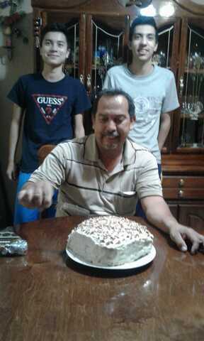 Celebrando su cumpleaños