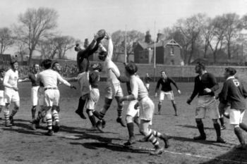 1848 se determinan las reglas de futbol y rugby