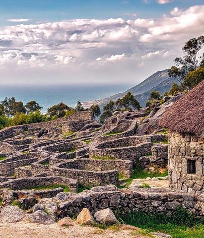 Galicia se incorpora al reino de Asturias