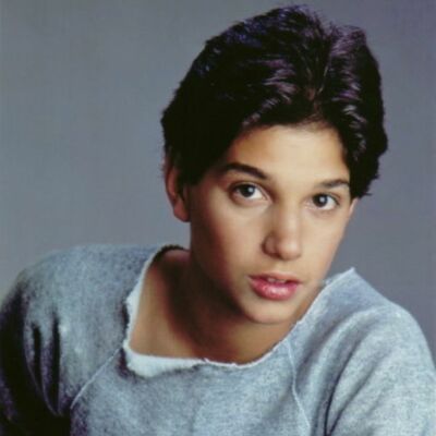 Timeline:  Ralph Macchio-Deborah 6, Sofia Meyer 17, Laura T 33