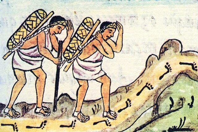 Mensajes escritos llevados por hombres a pie.