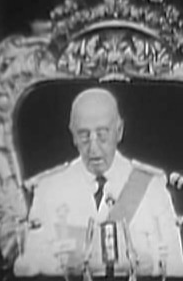 Franco si proclama unico Caudillo d'Iberia in diretta internazionale
