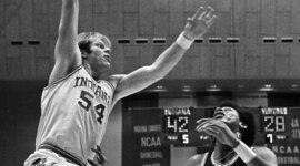 Timeline: historia del baloncesto 1931-1975