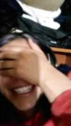 Una captura de ti, sonriendo jaja