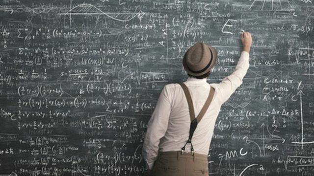 Desarrollo una teoría matemática para determinar el rango de crecimiento