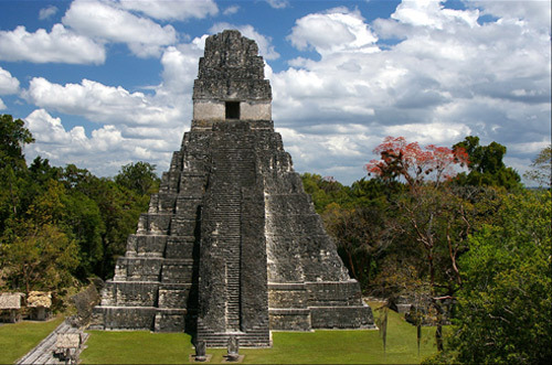 Gran Jaguar de Tikal (721 d.C)