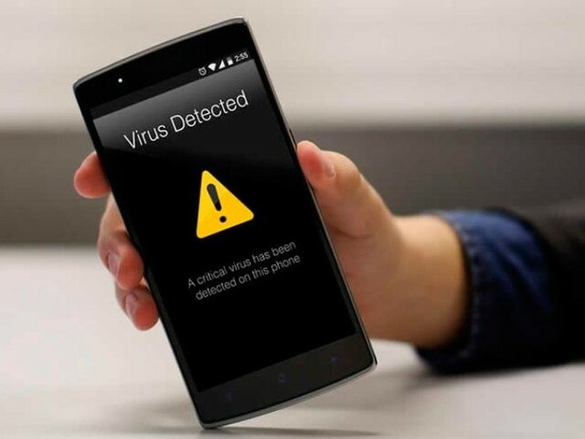 Aparición de los primero virus para teléfonos móviles