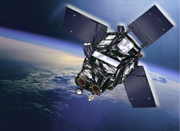 ¿Dónde se encuentran los satélites artificiales?