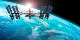 Primera estación espacial lanzada