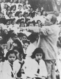 Formação de Professores para o Ensino de Música à Nível Nacional