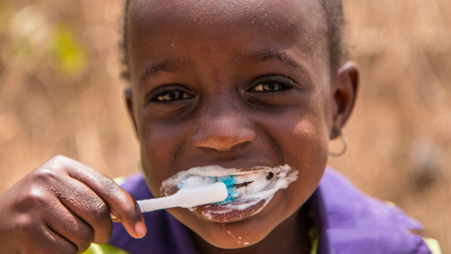 PRIMERA CONFERENCIA SALUD BUCODENTAL EN AFRICA