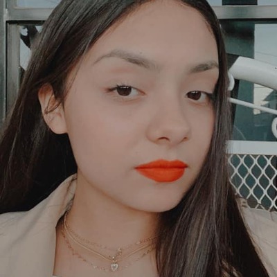 Timeline: Mia Fernanda Lupercio Saenz Grupo200