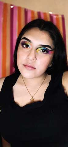 Comencé a maquillarme