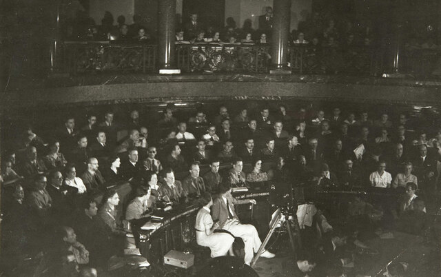 Curiosidades de la autora II