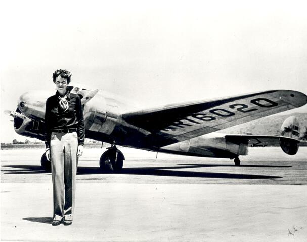 Amelia Earhart Buys Her Own Plane