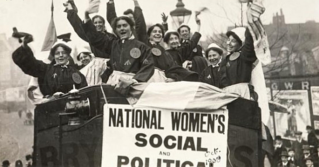 INTERNACIONAL SOCIALISTA DE MUJERES