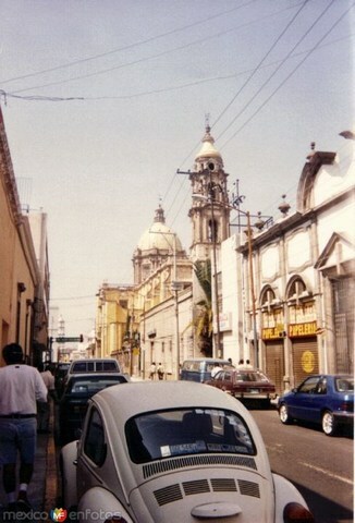 ECONÓMICO: comercio