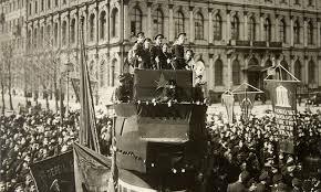 Revolución rusa (Sale de la guerra)