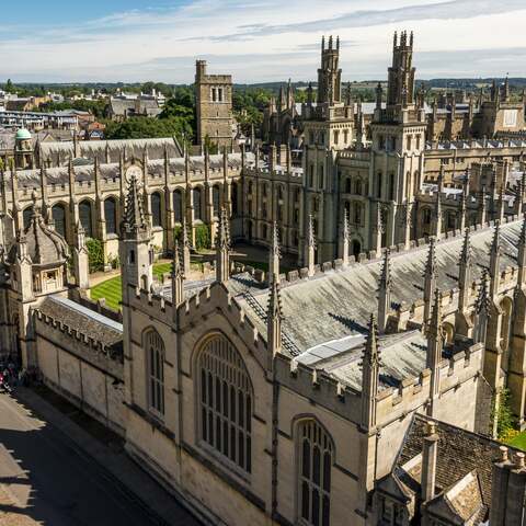 Oxford university was established