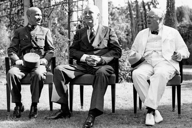 Chiang Kai Shek visited Soviet Union