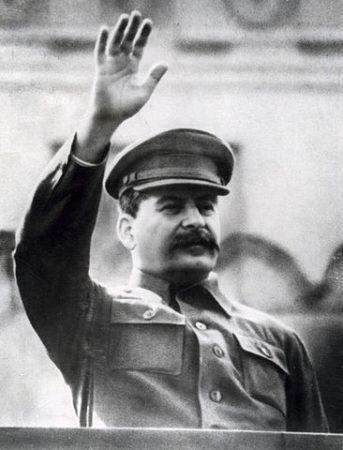 IÓSIF STALIN