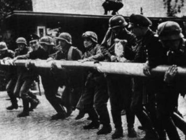 Alemania invade Polonia