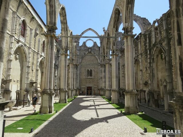 Convento do Carmo.