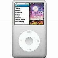 APPLE INTRODUCE EL IPOD (MP3)