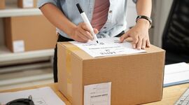 Timeline: HISTORIA DEL EMPAQUE, ENVASE Y EMBALAJE                      Dafne Mariscal