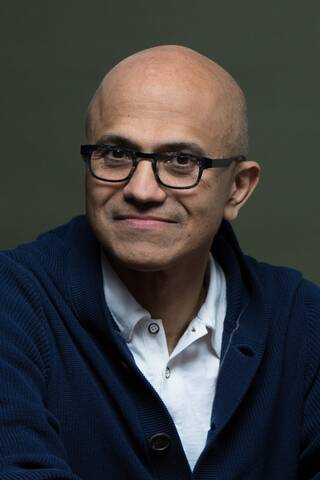 Satya Nadella es nombrado CEO de Microsoft