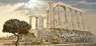 Nacimiento de la filosofía como pensamiento científico y racional de tales de Mileto.