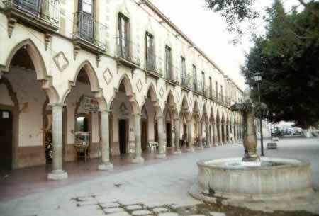 Fundación de la provincia de Ávalos