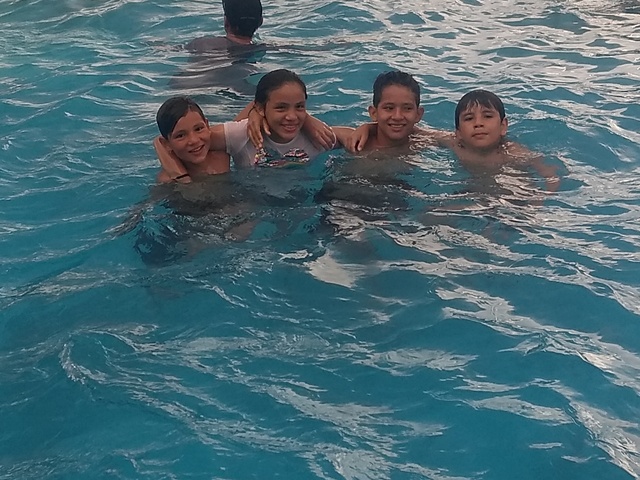 Mis papas me dieron mi primer telefono