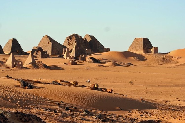 Uncle Jewiir finds Salva