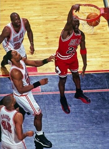 Los Heat vuelven a caer ante los Bulls