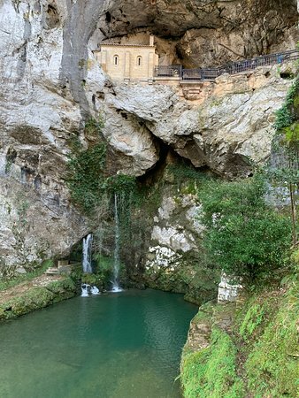 Batalla de Covadonga. Creación del reino de Asturias
