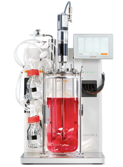 Evolución y reediseño del biorreactor de mesa.