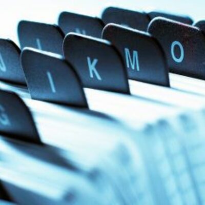 Timeline: Evolución de los Archivos a  través del tiempo